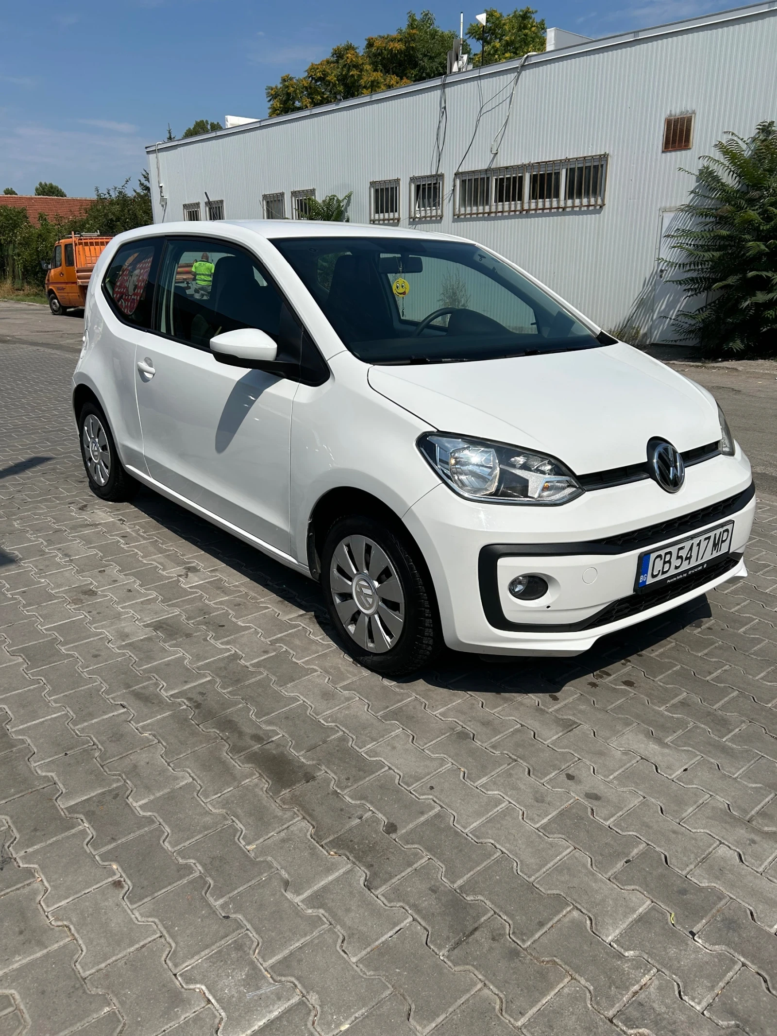 VW Up, снимка 3 - Автомобили и джипове - 55061325