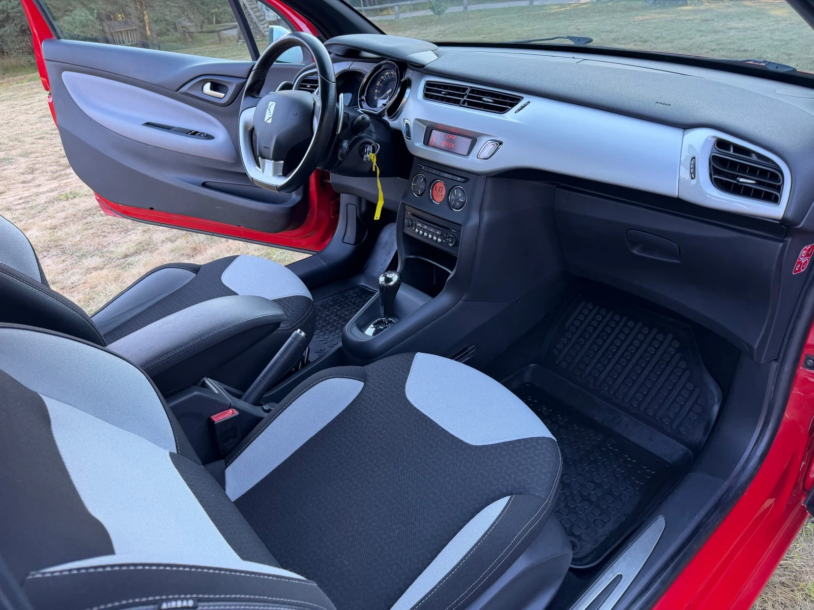 Citroen DS3 АВТОМАТИК, НОВ ВНОС-ГЕРМАНИЯ, , снимка 12 - Автомобили и джипове - 55418241