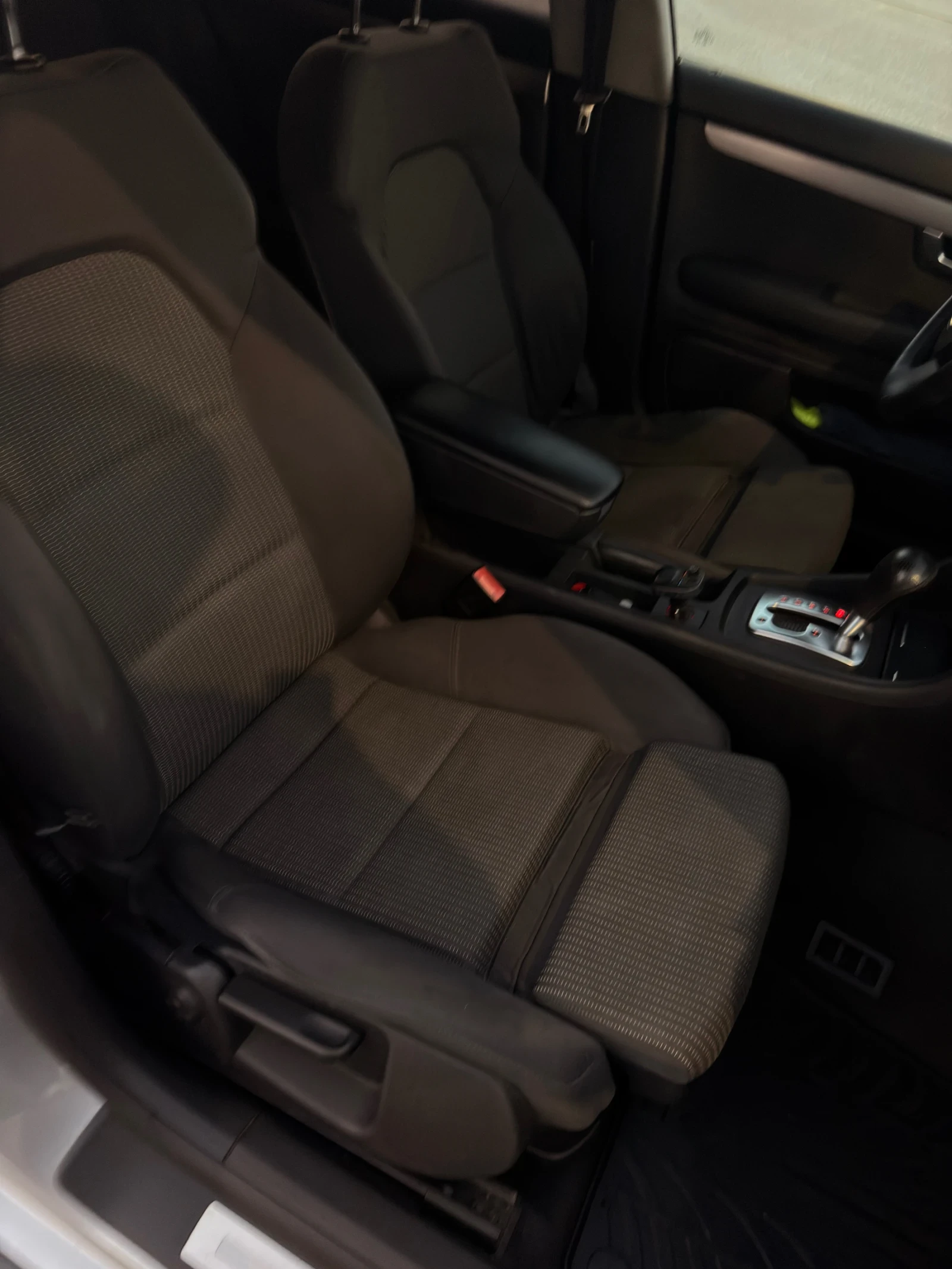 Audi A4 3.0TDI Quattro ASB, снимка 9 - Автомобили и джипове - 55743984