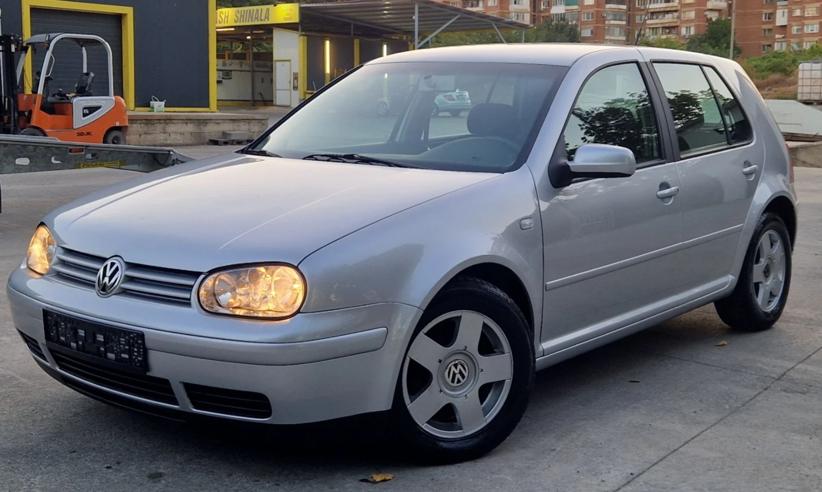 VW Golf 1.9TDI 90к.с., снимка 3 - Автомобили и джипове - 56132985