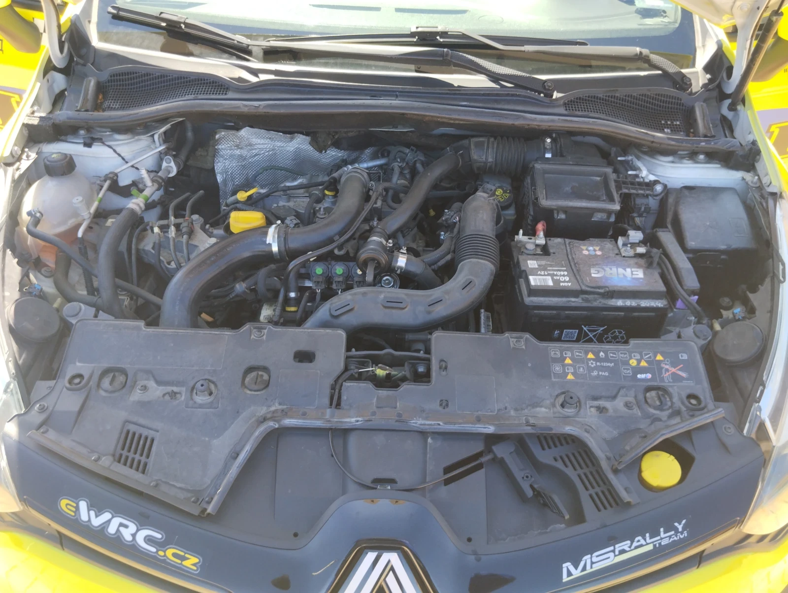 Renault Clio, снимка 12 - Автомобили и джипове - 56437423