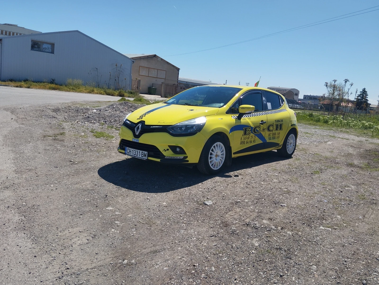 Renault Clio, снимка 4 - Автомобили и джипове - 56437423