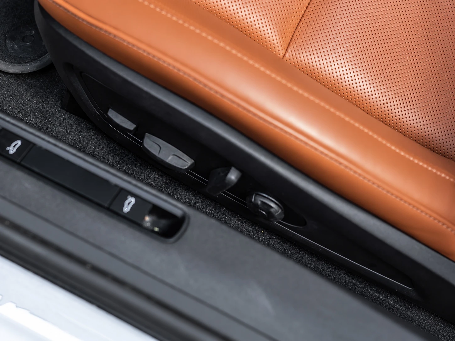 Porsche 911 Cabriolet, снимка 10 - Автомобили и джипове - 56553022