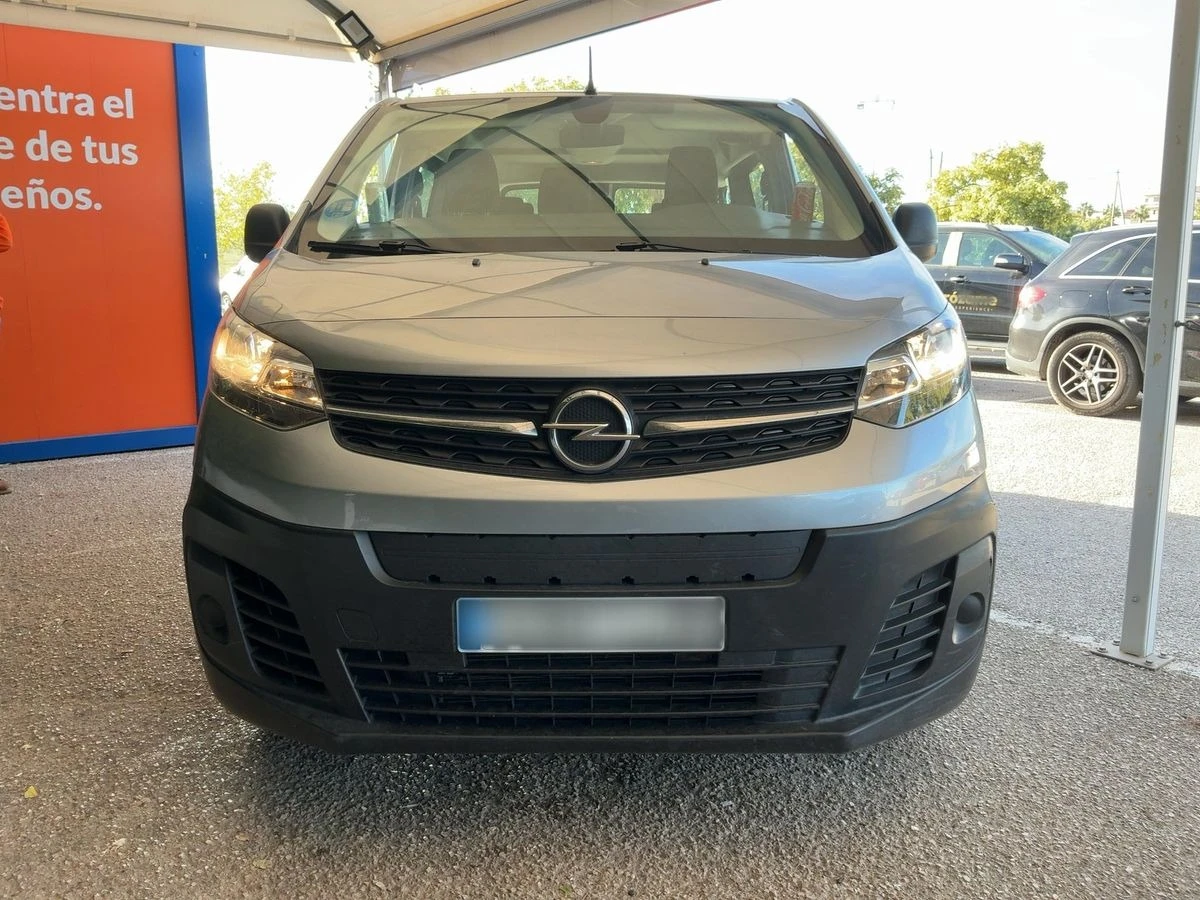 Opel Zafira 9 места Камера Навигация Парктроник Клима
