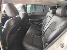 Kia Sportage 2.0* CAMERA* 4x4* LEDD* LIZING, снимка 6