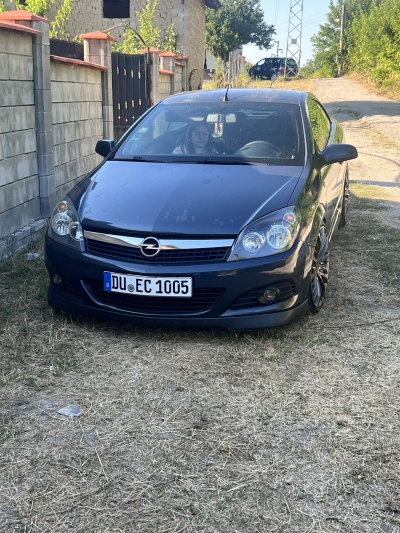 Opel Antara, снимка 13 - Автомобили и джипове - 46955039