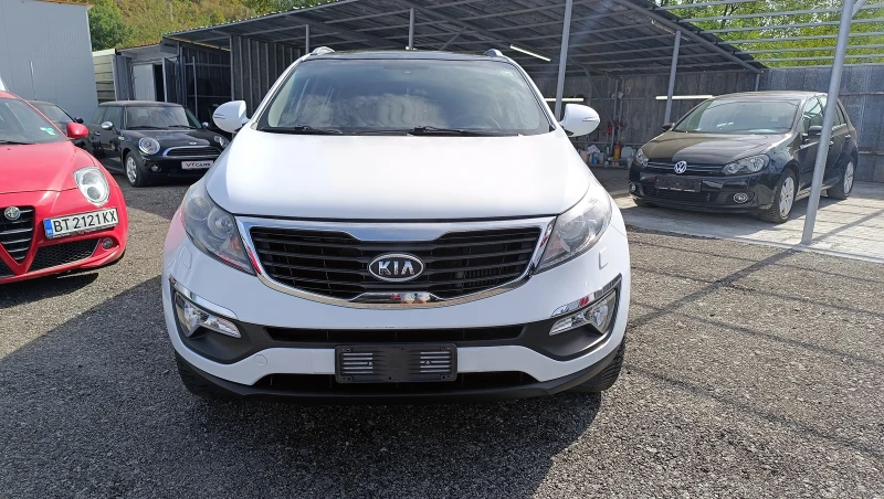 Kia Sportage 2.0 CRDI 4x4 Aut., снимка 7 - Автомобили и джипове - 47207105