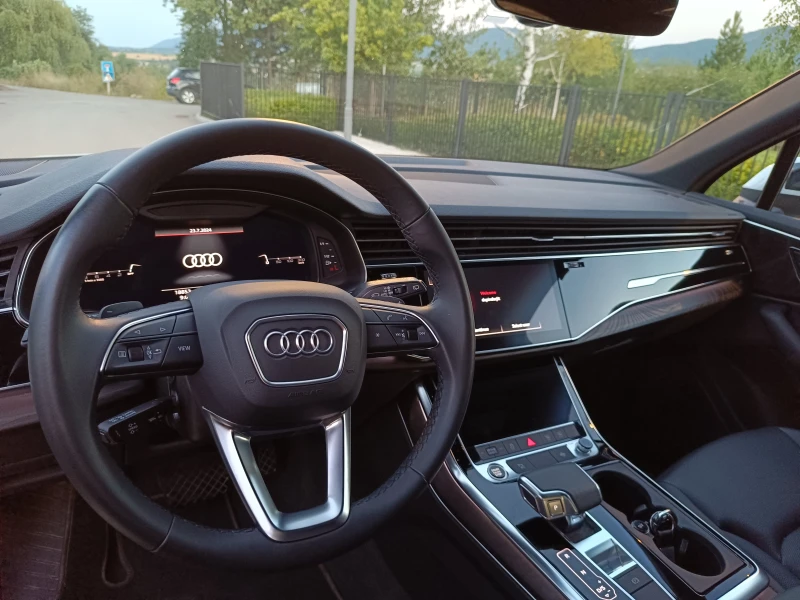 Audi Q7 S LINE * 18 000 KM * 55 TFSI, снимка 9 - Автомобили и джипове - 47364227