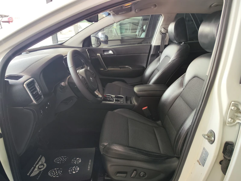 Kia Sportage 2.0* CAMERA* 4x4* LEDD* LIZING, снимка 5 - Автомобили и джипове - 51042533