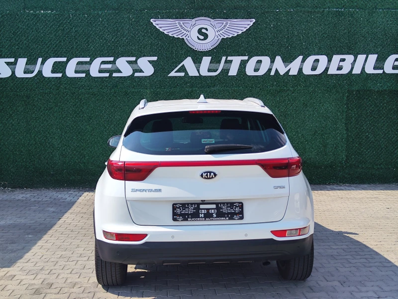 Kia Sportage 2.0* CAMERA* 4x4* LEDD* LIZING, снимка 4 - Автомобили и джипове - 51042533