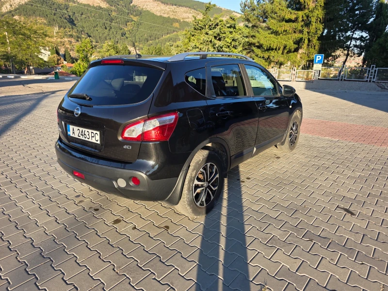 Nissan Qashqai, снимка 5 - Автомобили и джипове - 51790568