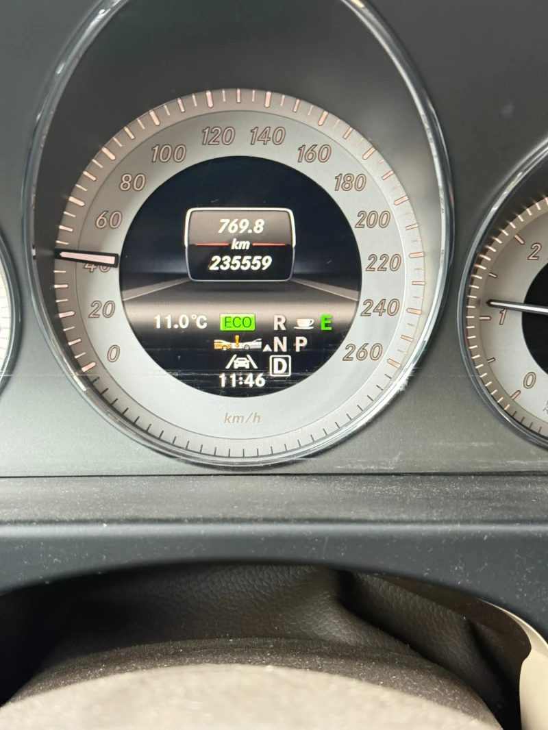 Mercedes-Benz GLK GLK 250 Blutek, снимка 10 - Автомобили и джипове - 52460326