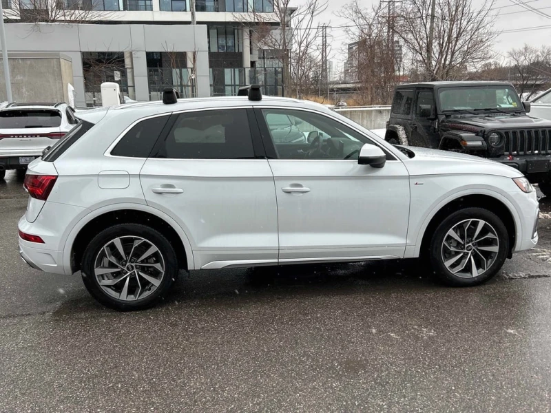 Audi Q5 * Progressiv * CARFAX /PANO/360/DISTRONIC/ОБДУХВАН, снимка 3 - Автомобили и джипове - 53301667