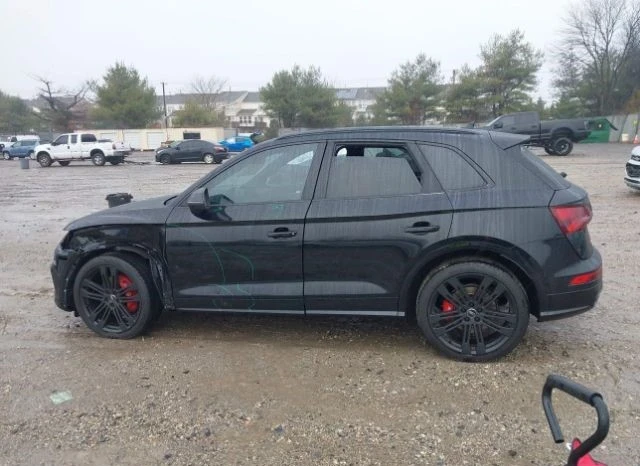 Audi SQ5, снимка 9 - Автомобили и джипове - 48724186