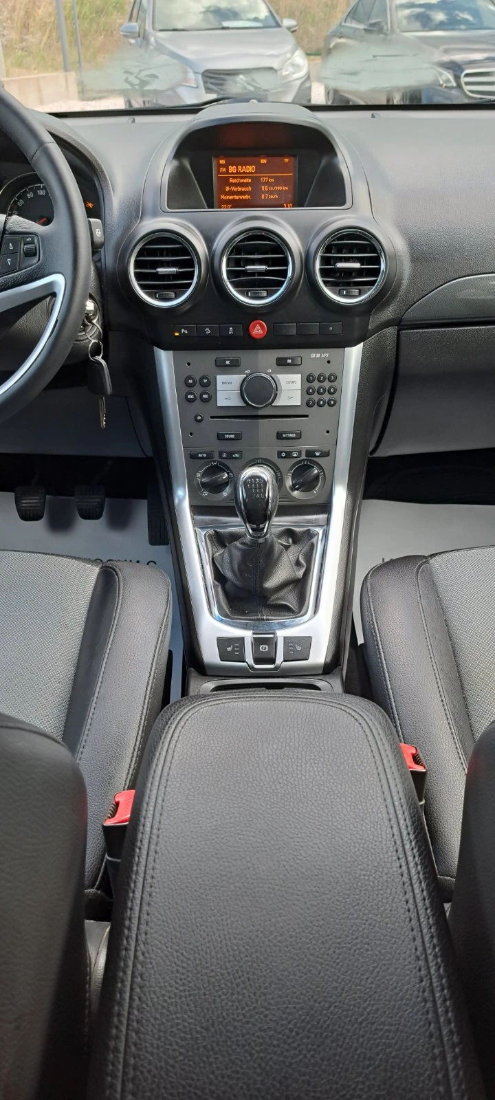 Opel Antara 2.2 CDTI 163kc 4x4 Кожа, Подгрев, 6-скорост Италия, снимка 12 - Автомобили и джипове - 54932889