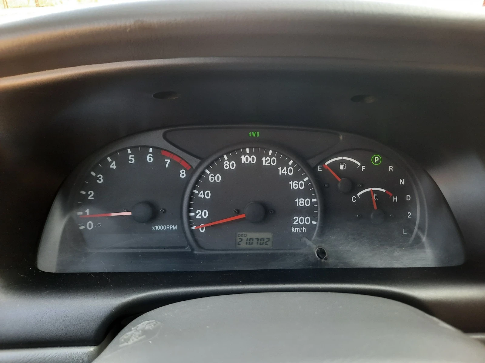 Suzuki Grand vitara 2.5i AUTOMATIC , снимка 12 - Автомобили и джипове - 53774170