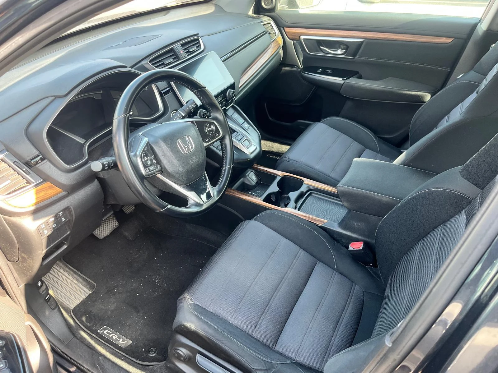 Honda Cr-v 2.0 HEV, снимка 3 - Автомобили и джипове - 53970361