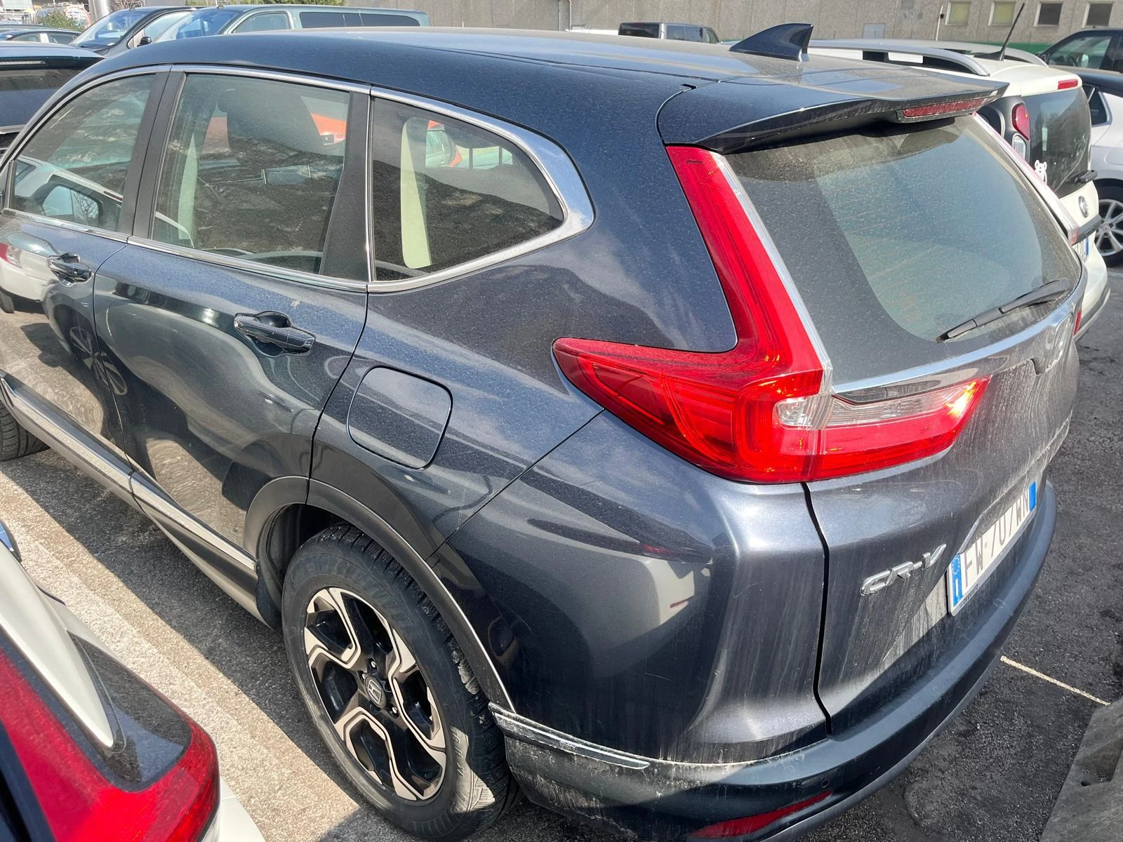 Honda Cr-v 2.0 HEV, снимка 2 - Автомобили и джипове - 53970361