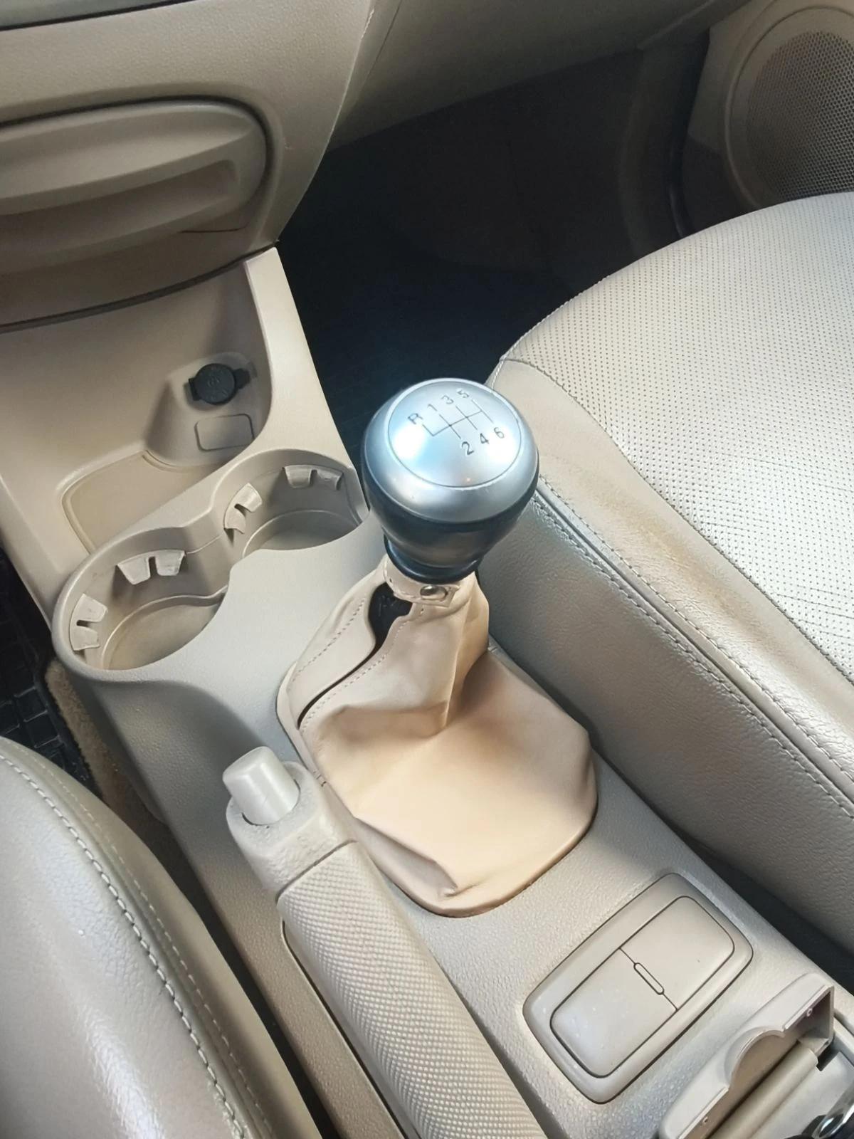 Kia Sportage Facelift, снимка 7 - Автомобили и джипове - 54240346