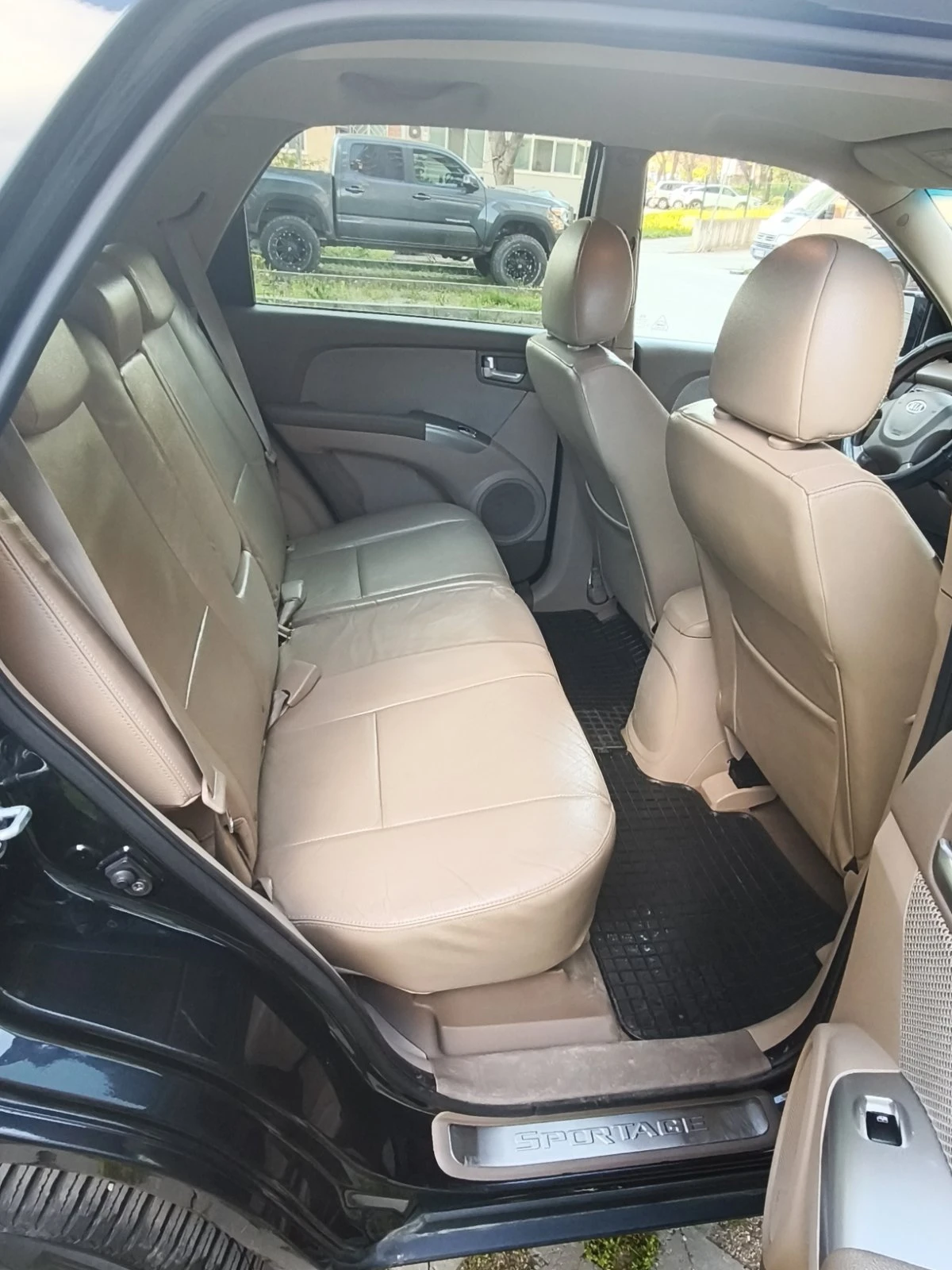 Kia Sportage Facelift, снимка 11 - Автомобили и джипове - 54240346