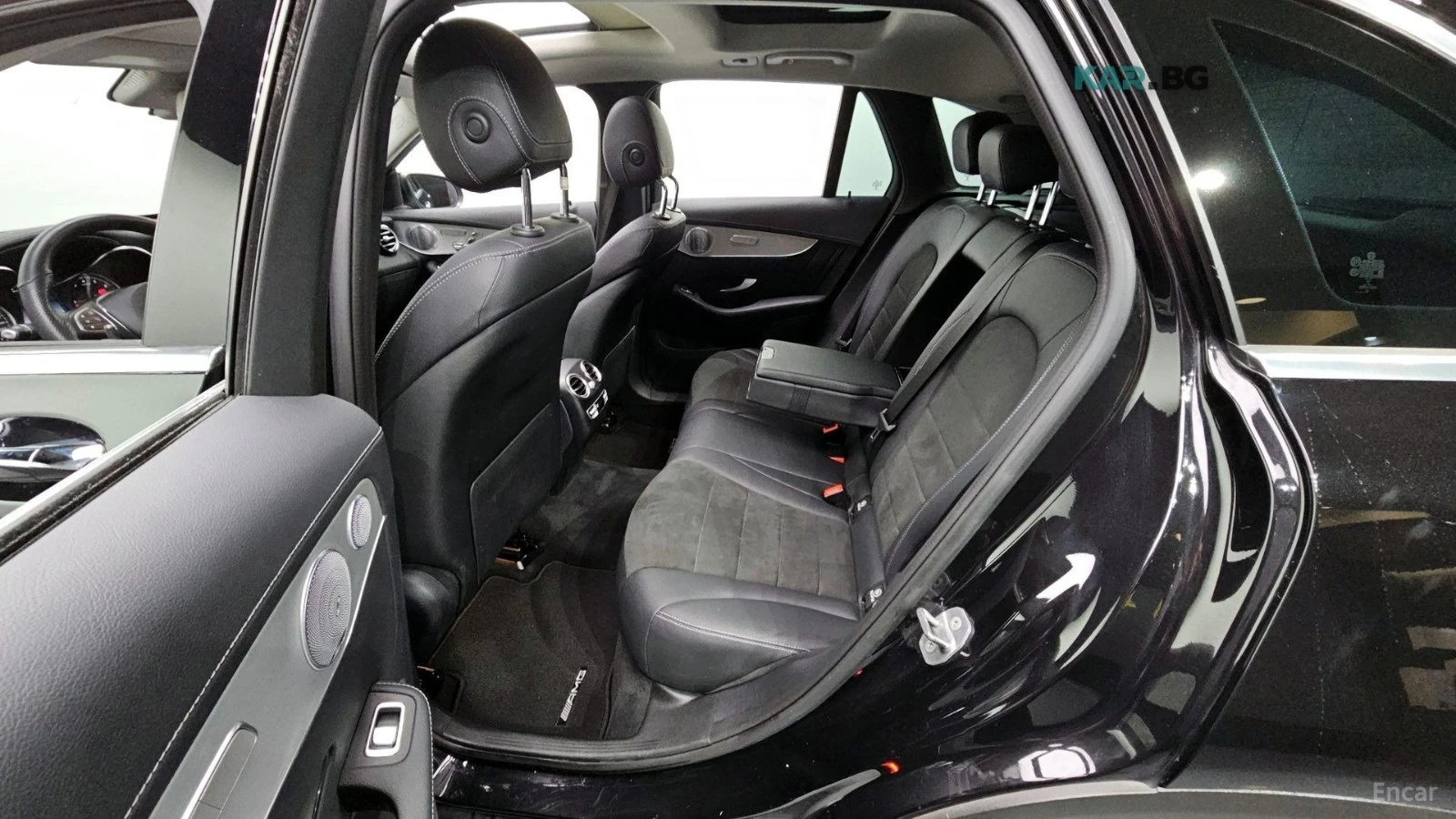 Mercedes-Benz GLC 300 AMG-LINE* 4MATIC* DRIVE-ASSISTS* PANOROOF* , снимка 15 - Автомобили и джипове - 54869698