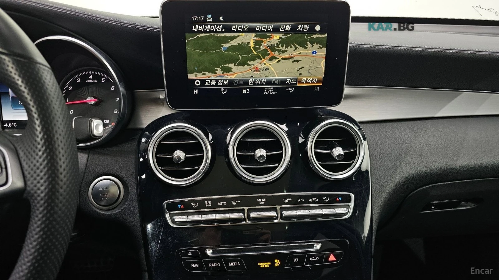 Mercedes-Benz GLC 300 AMG-LINE* 4MATIC* DRIVE-ASSISTS* PANOROOF* , снимка 9 - Автомобили и джипове - 54869698