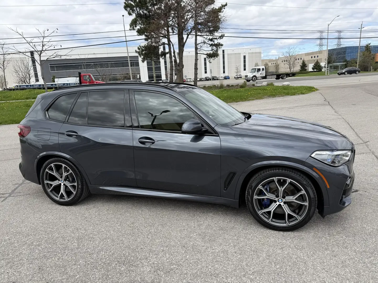 BMW X5 M-Sport* Laser* 360 * Въздушно* Обдухване* HUD* Cr, снимка 4 - Автомобили и джипове - 55036179