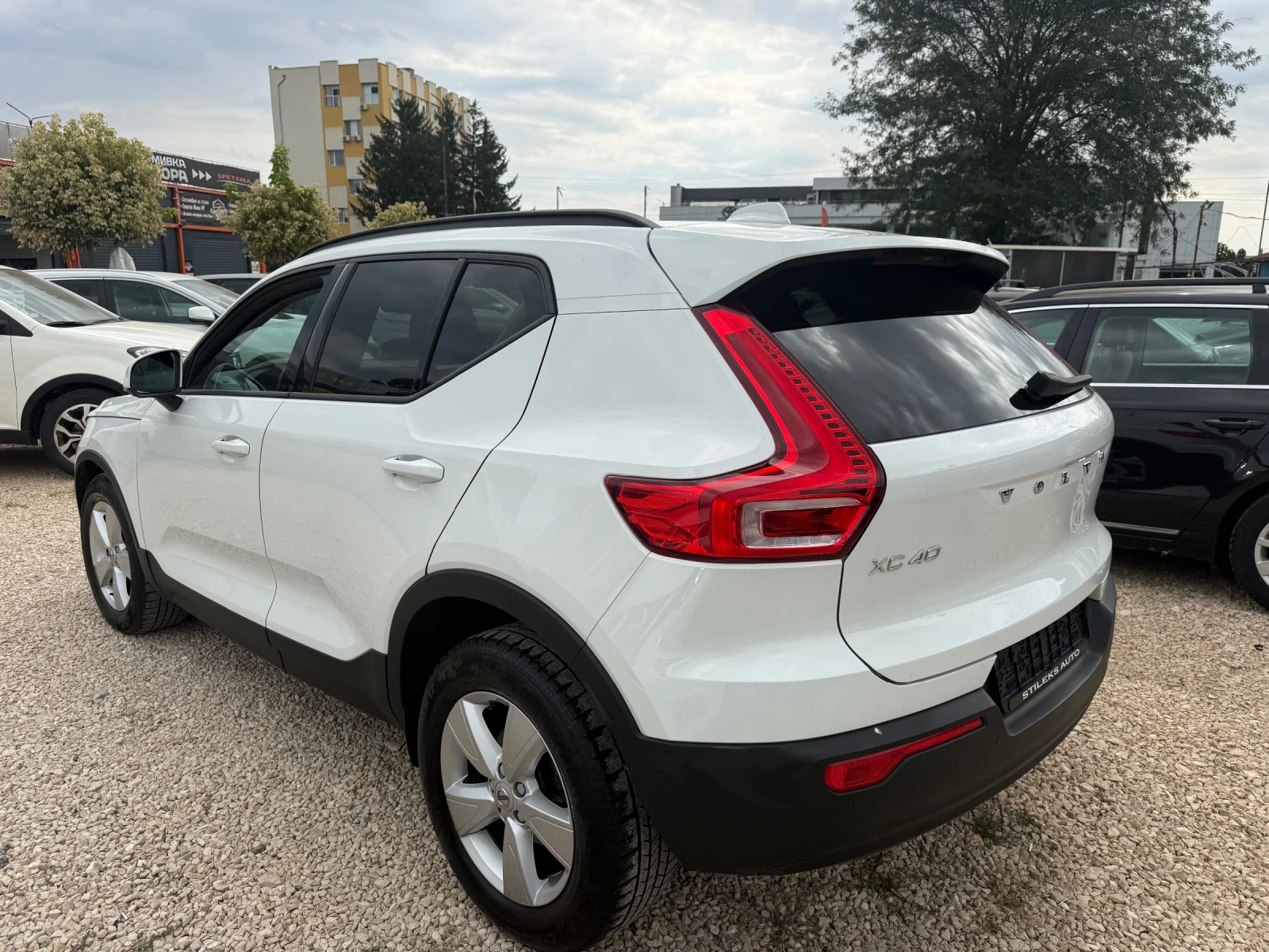 Volvo XC40 Автоматик, снимка 6 - Автомобили и джипове - 55652349