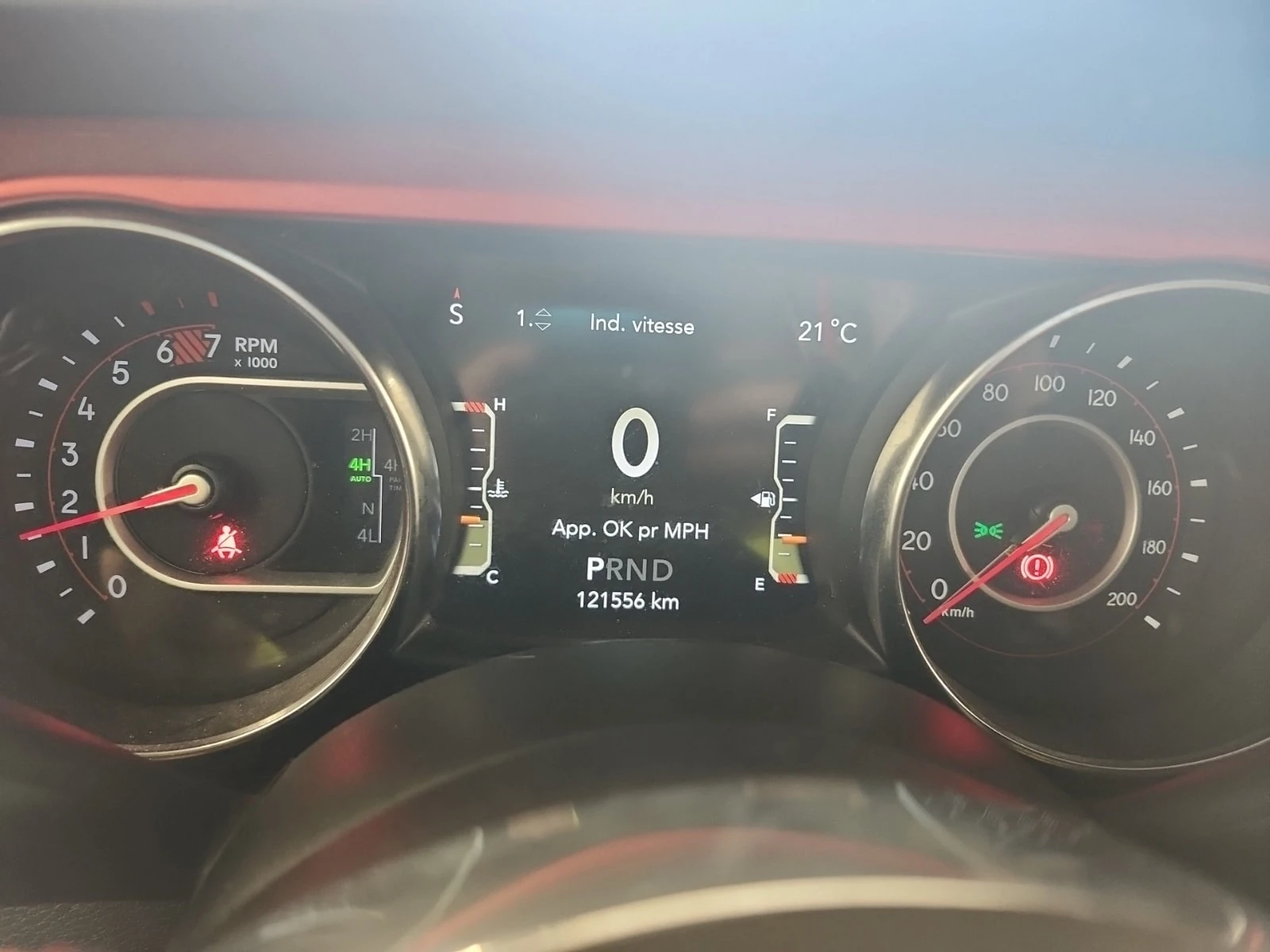 Jeep Wrangler * UNLIMITED RUBICON* АВТОКРЕДИТ* , снимка 9 - Автомобили и джипове - 56090471