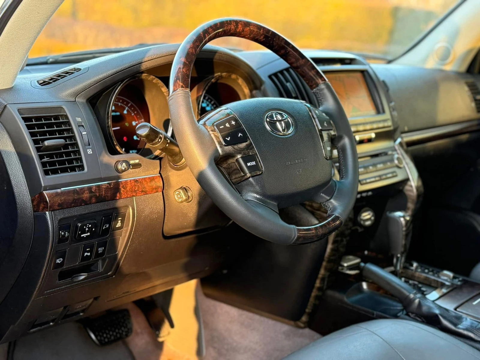 Toyota Land cruiser V8 4.5D | Mobile.bg � ����������� 13
