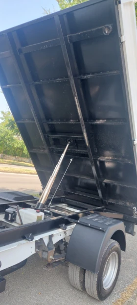 Ford Transit 2.2 TDCI  клима тристранен, снимка 4