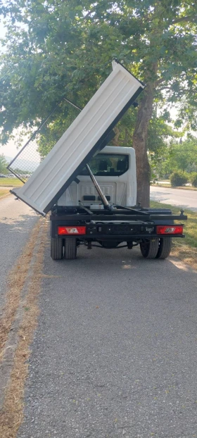 Ford Transit 2.2 TDCI  клима тристранен, снимка 11