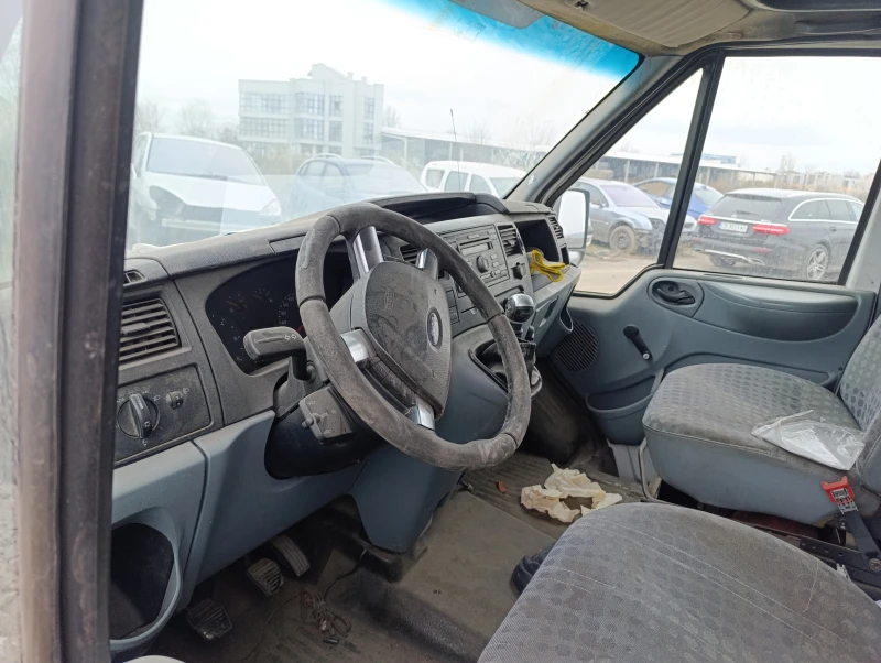 Ford Transit 2.4D, снимка 7 - Бусове и автобуси - 49634264
