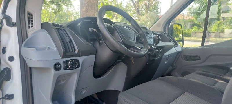 Ford Transit 2.2 TDCI  клима тристранен, снимка 17 - Бусове и автобуси - 50680457