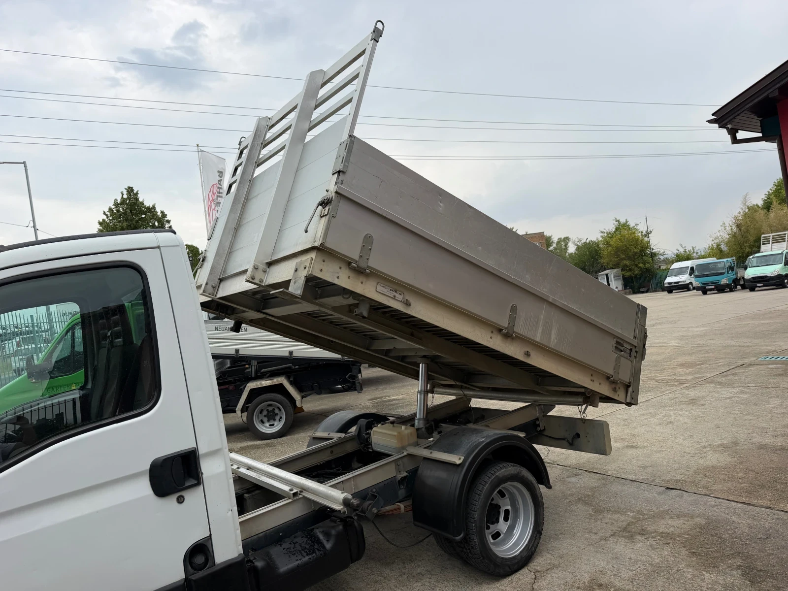 Iveco Daily 35C15* 3.0HPI* Тристранен самосвал* 2.90 метра кош, снимка 7 - Бусове и автобуси - 55588638