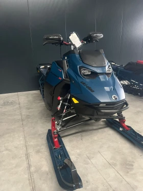     Ski-Doo Summit EXPERT 850cc 165cm TURBO R, LCD (10. 25) 2025