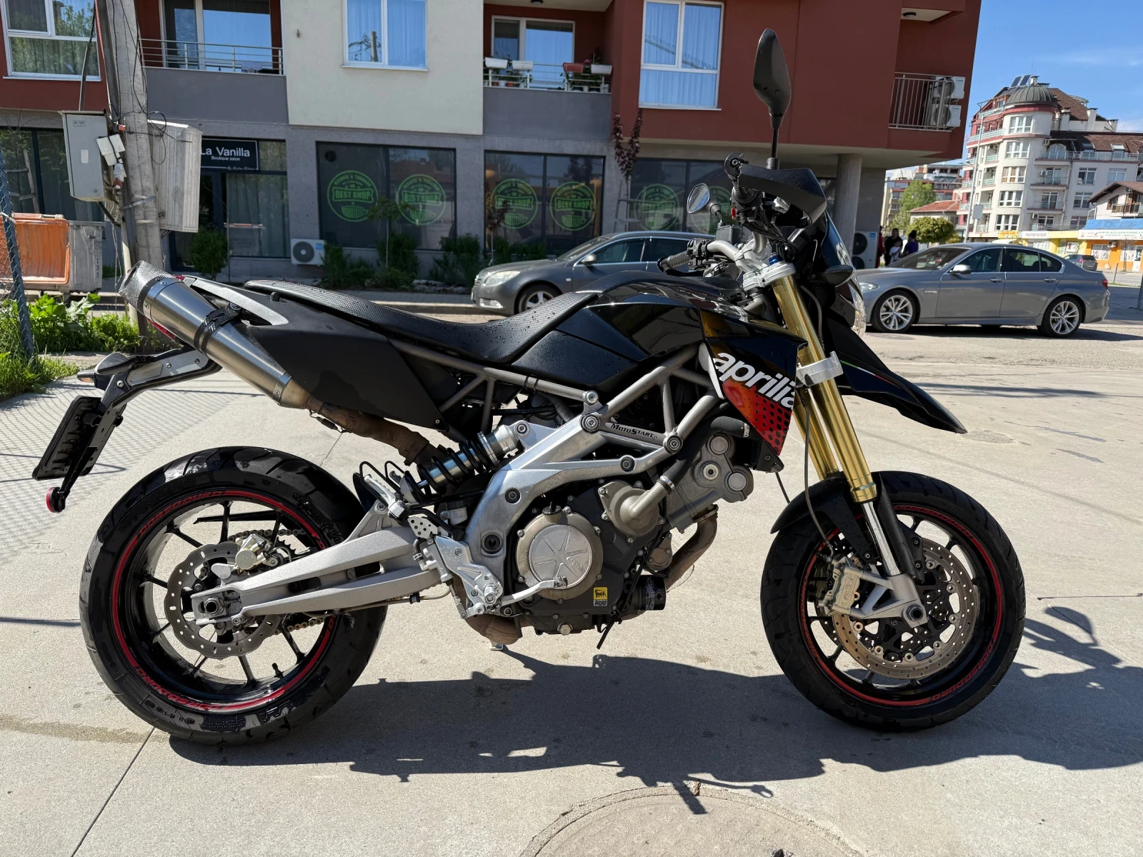 Aprilia Dorsoduro 750 - изображение 5