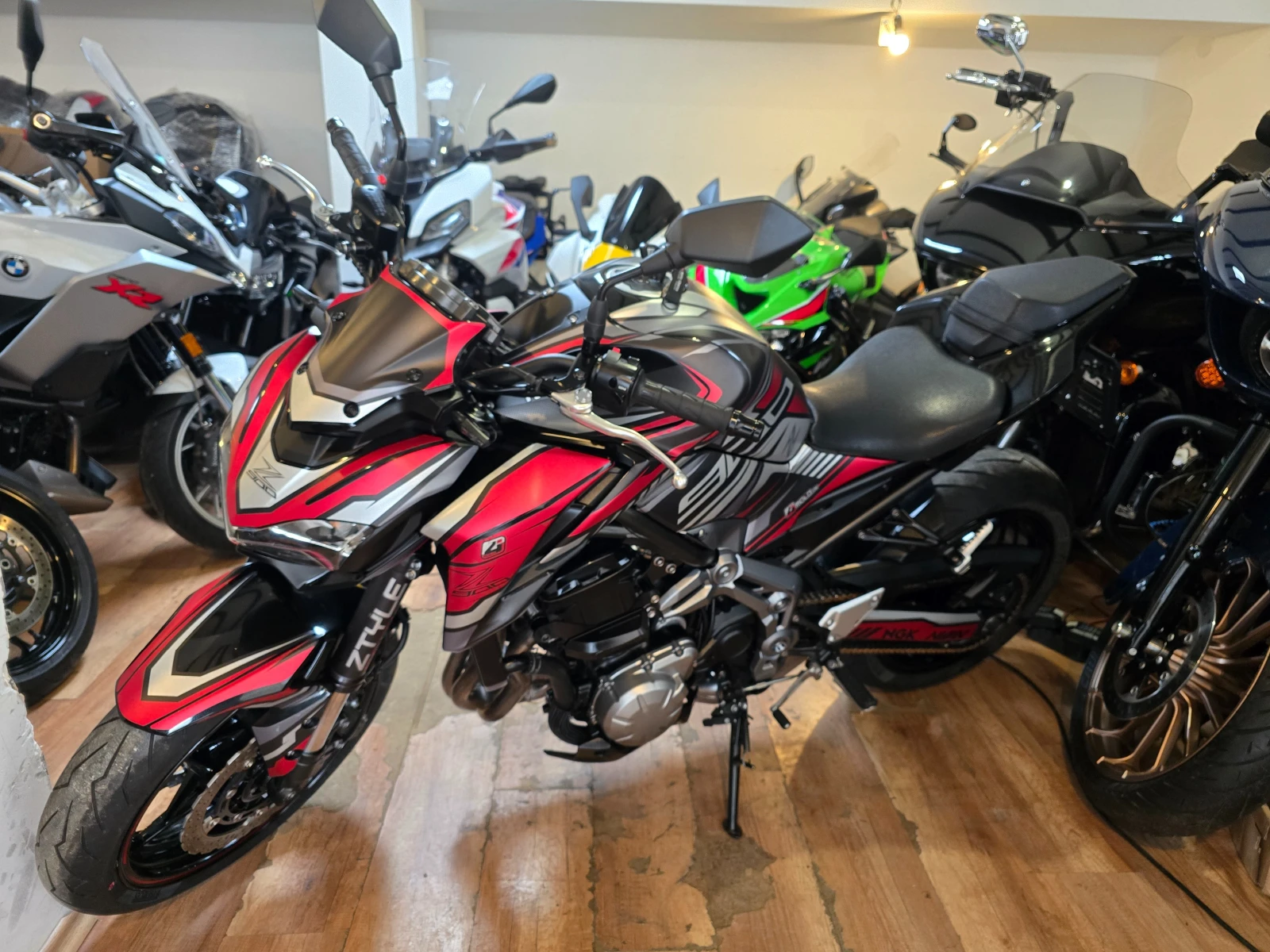 Kawasaki Z 900 - изображение 2