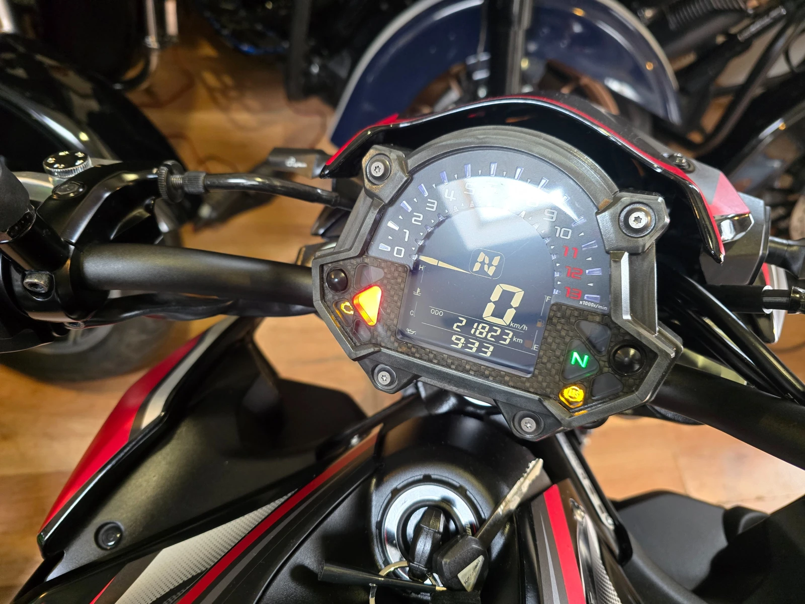 Kawasaki Z 900 - изображение 5