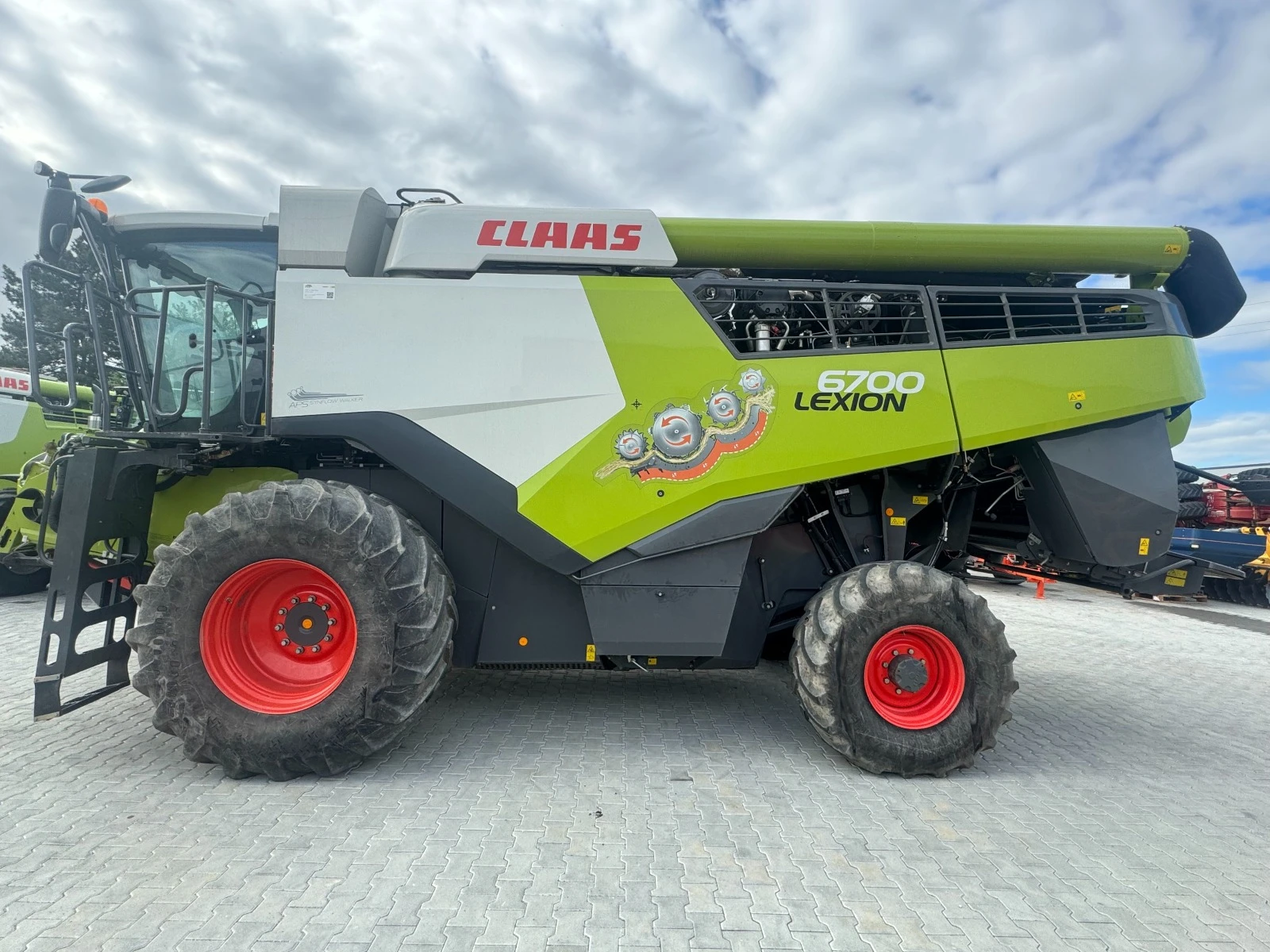 Комбайн Claas LEXION 6700 - изображение 8