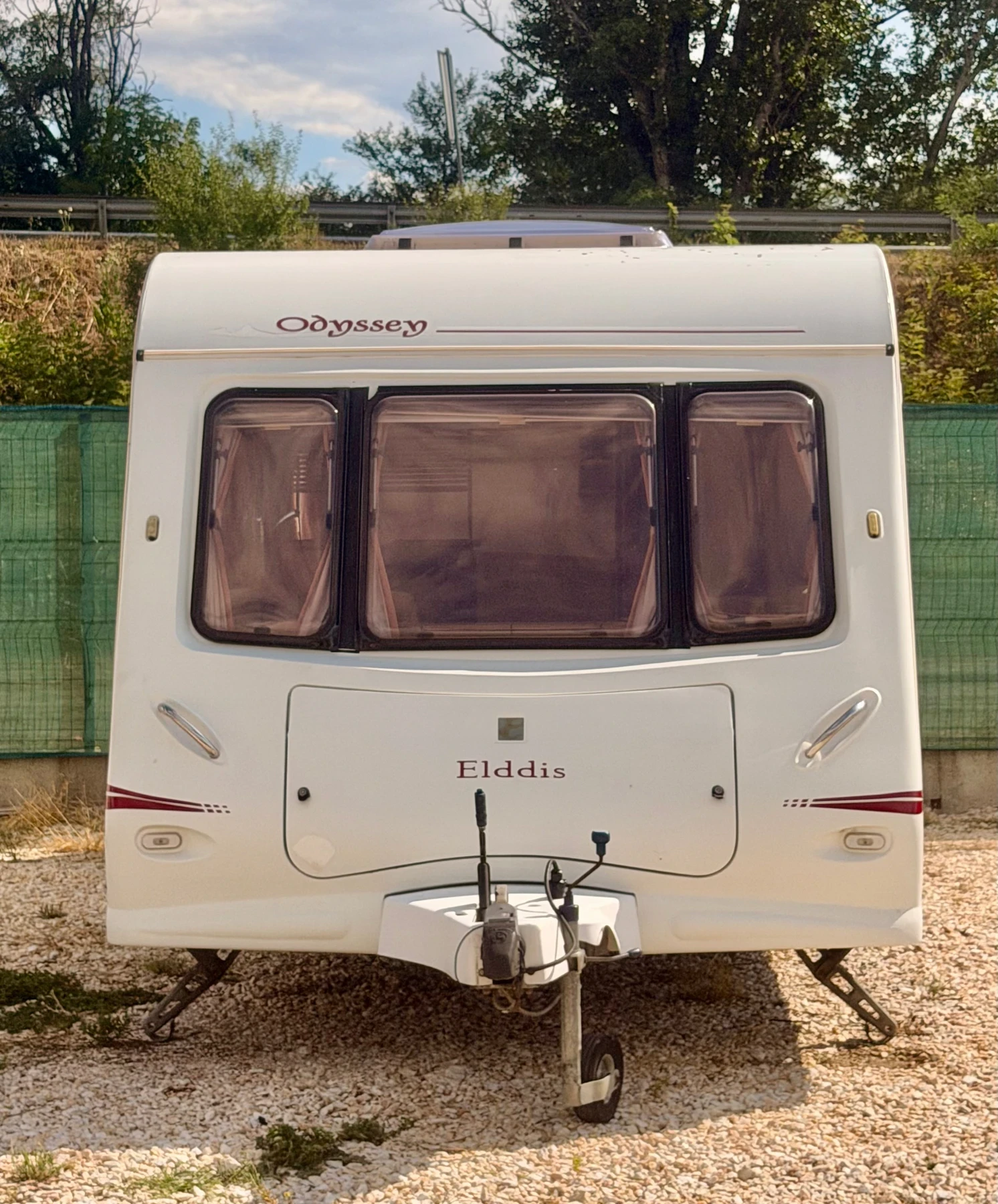 Каравана Eldis Odyssey 534 / 4, снимка 3 - Каравани и кемпери - 55404991