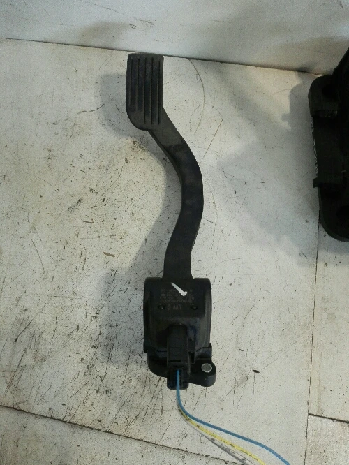 Педал газ Ситроен Ц4 1.6хди