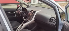 Toyota Auris, снимка 6