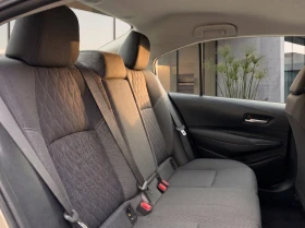 Toyota Corolla 1.8 Hybrid Executive, снимка 15