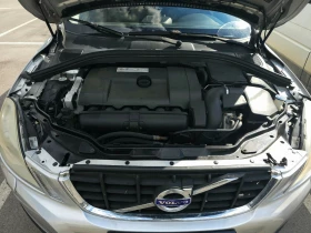Volvo XC60 3.2 AWD, снимка 8
