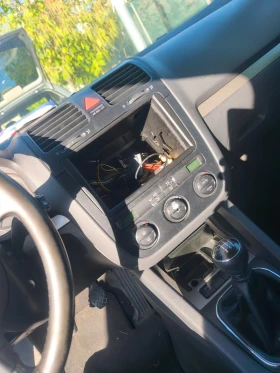 VW Golf 1.6 бензин, снимка 1