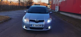 Toyota Auris, снимка 1