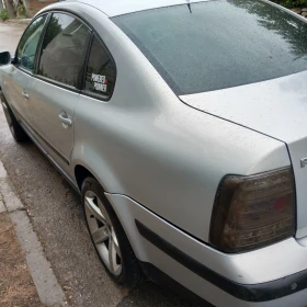 VW Passat 1.9 TDI | Mobile.bg    5