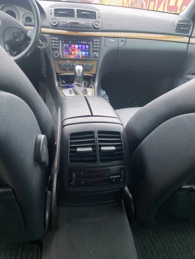 Mercedes-Benz E 320, снимка 2