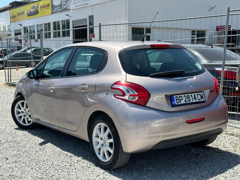 Peugeot 208 1.4 , снимка 2 - Автомобили и джипове - 47291257